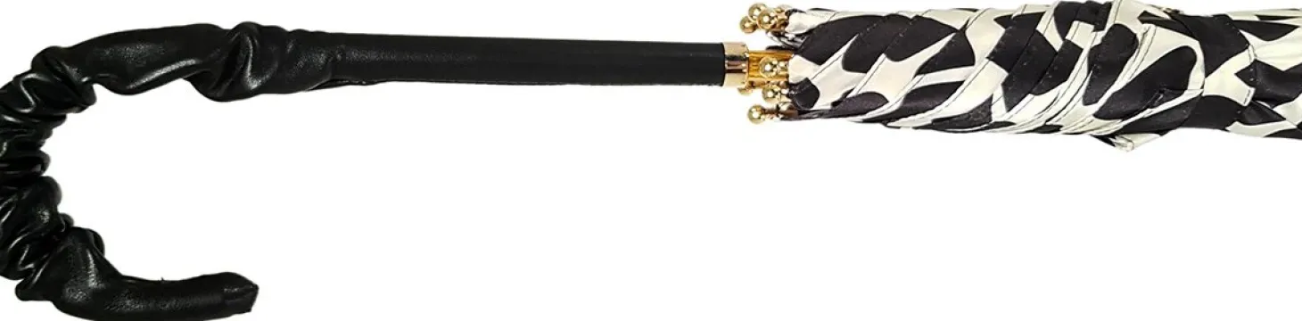Black and White - Classic Woman's Umbrella