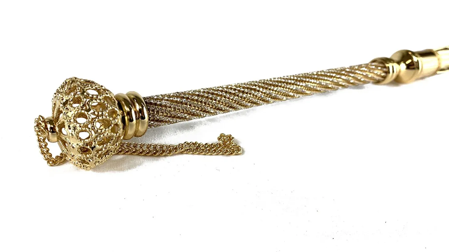 Elegant Shoehorn Encrusted with thousands of crystals