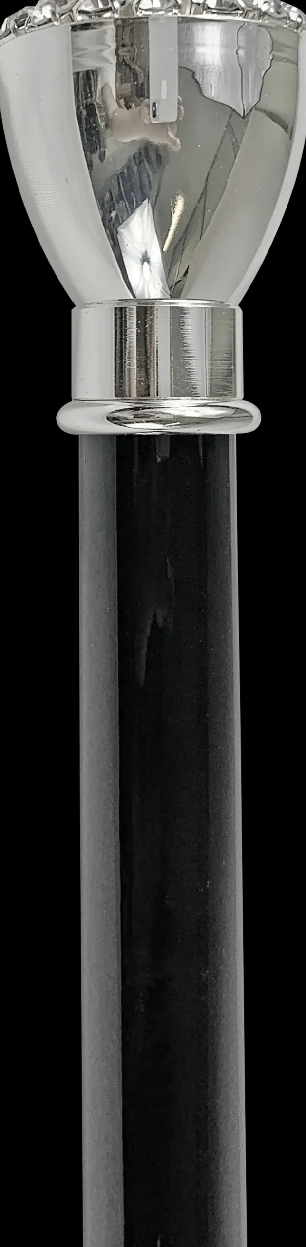 Elegant Walking stick with Silver-Plated Knob and crystals