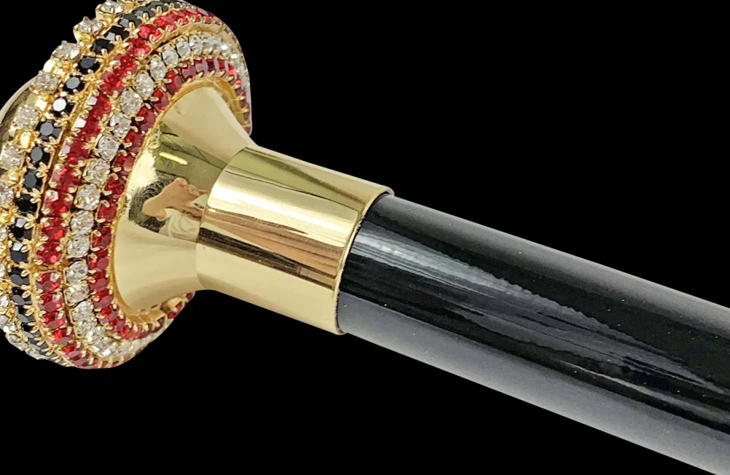 Special milord with Red, white and black crystals